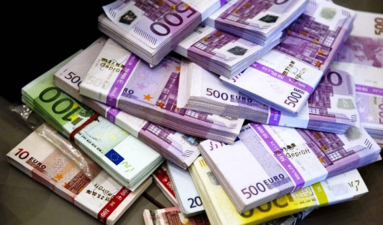 Studiu Banca Mondiala: Diaspora a trimis in Romania mai multi bani decit investitiile straine