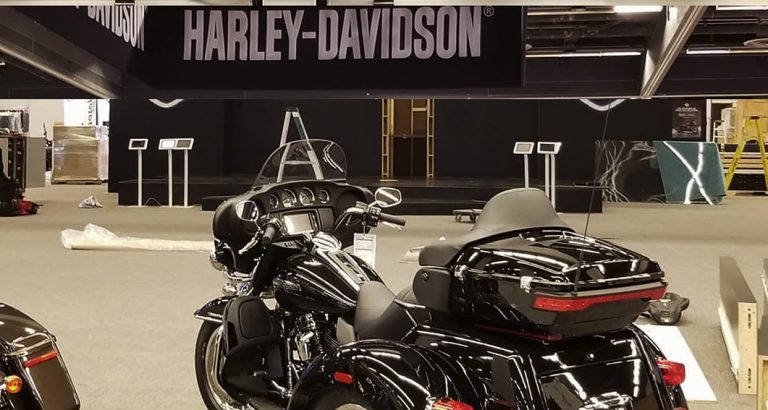 Salonul Moto de la Montreal s-a deschis astazi (program si pentru copii)