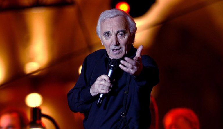 Charles Aznavour a decedat la 94 de ani