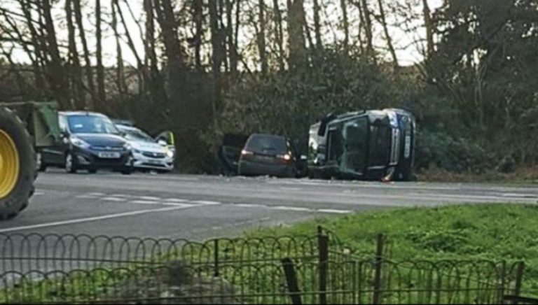 Printul Philip (97 ani) s-a RASTURNAT cu masina