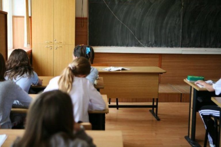 Ecole des Decouvreurs: scoala evacuata, 17 copii si un adult dusi de urgenta la spital!