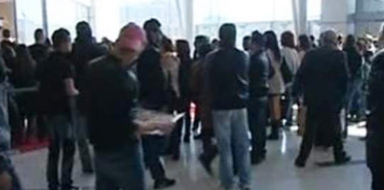 Diaspora: Comisie de ancheta pentru ingradirea votului romanilor din afara tarii