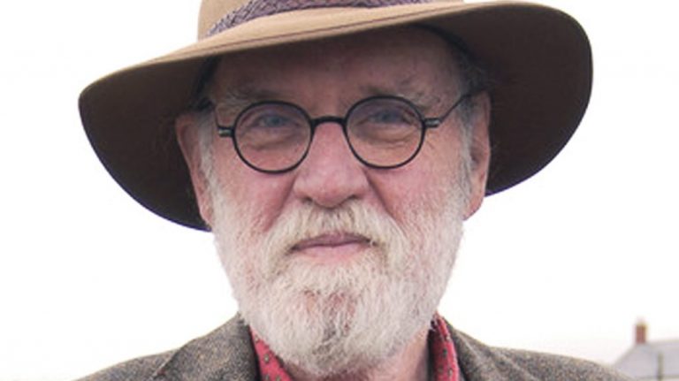 Scriitorul canadian Graeme Gibson, partenerul de viata al romancierei Margaret Atwood, a murit