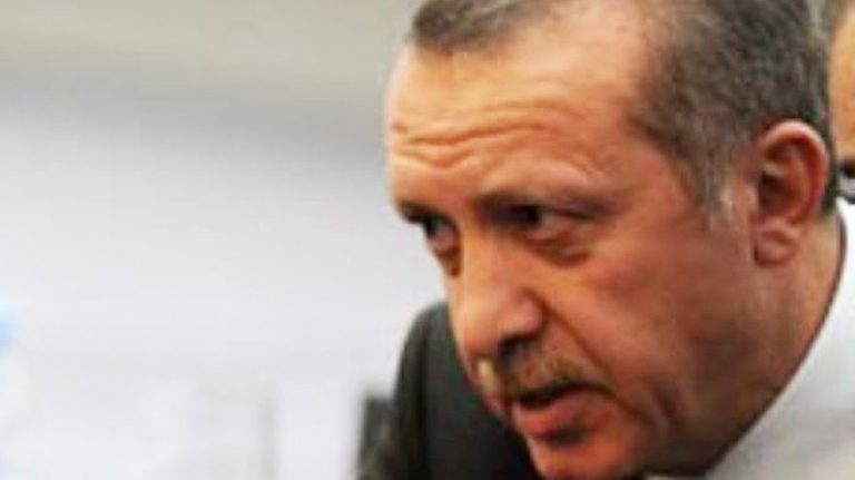 Erdogan ameninta Europa ca “va deschide portile” pentru 3,6 milioane de refugiati