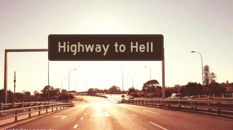 “Highway to Hell” – 10 km blocati pe autostrada din Perth, tribut adus trupei AC/DC