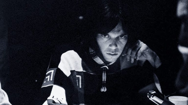 Rockerul canadian Neil Young vrea cetatenie americana pentru a vota in 2020