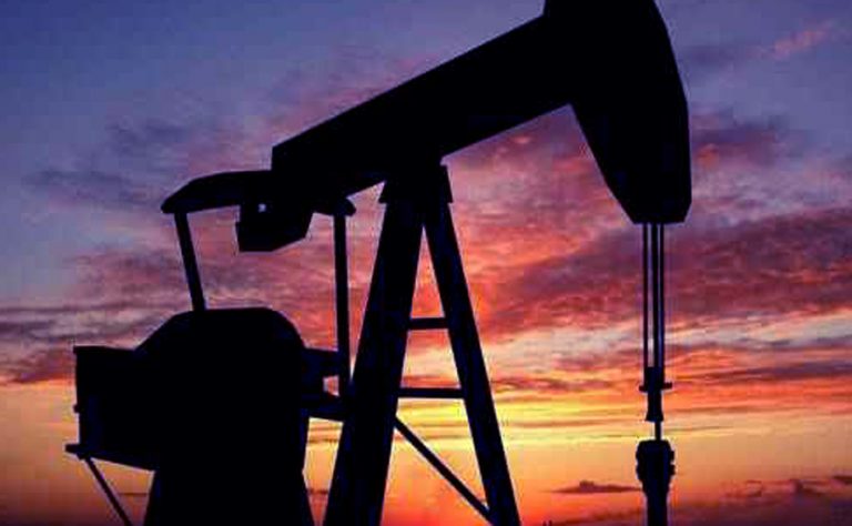 Pentru prima data in istorie: petrolul american se tranzactioneaza la PRET NEGATIV!