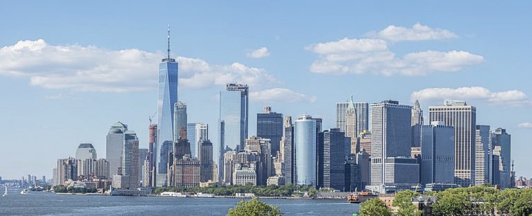 New York plaseaza in carantina vizitatorii din 16 state ale SUA