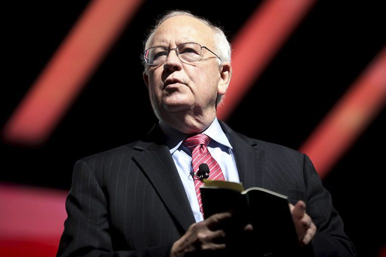 SUA: A murit Kenneth Starr, procurorul din dosarul Clinton-Lewinsky